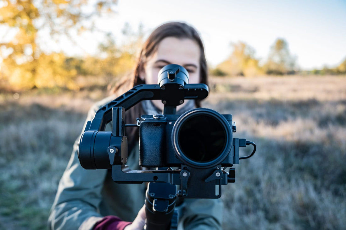 DSLR vs Mirrorless in 2024: Which Camera is Best for You?