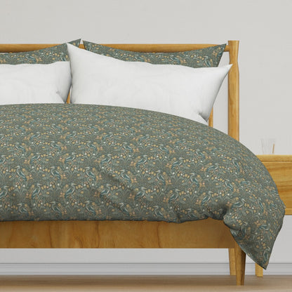 Heron with tulips and botanical vines in William Morris-Inspired style Duvet Cover — Small Scale — gray