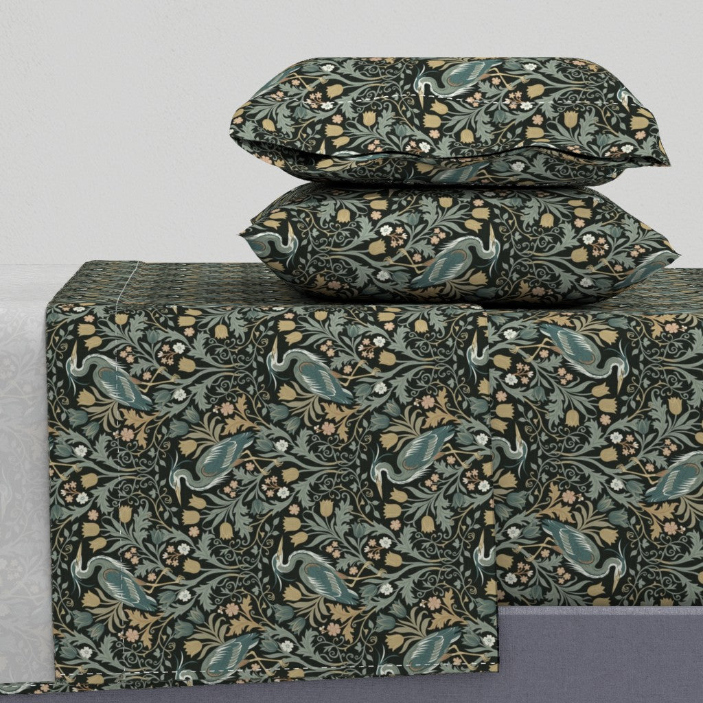 Heron with tulips and botanical vines in William Morris-Inspired style Sheet Set — Medium Scale — black